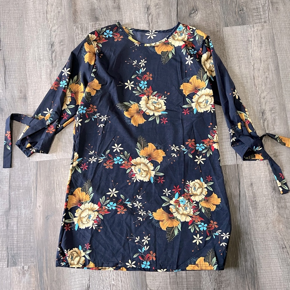 Blue floral tunic dress